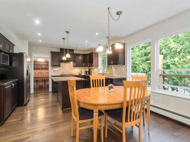 3332 Turner Avenue, Coquitlam, BC, V3E 3B9 - 11