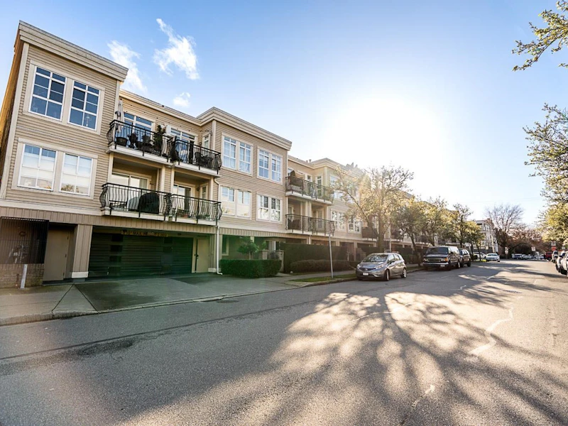 310 - 678 W 7th Avenue, Vancouver BC V5Z 1B5