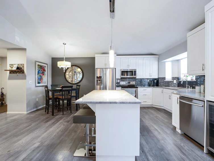 305-19721 64 Avenue, Langley, BC, V2Y 1L1 - 3