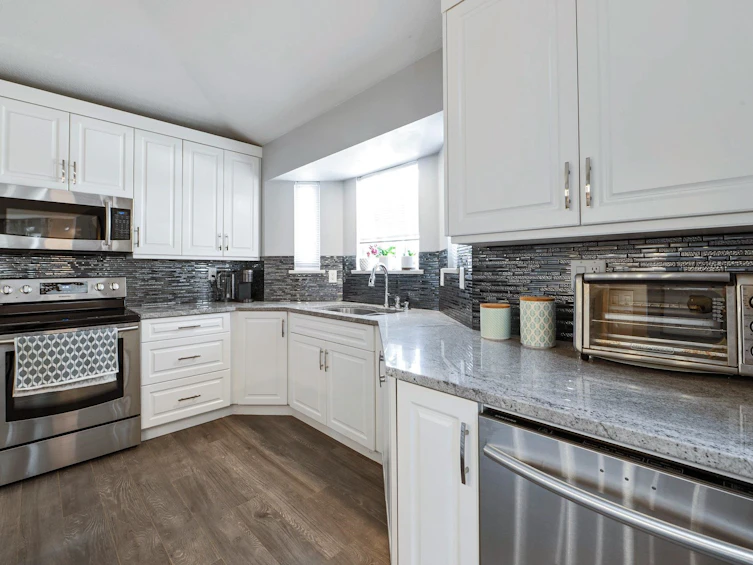 305-19721 64 Avenue, Langley, BC, V2Y 1L1 - 5