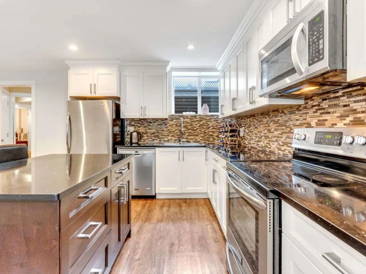 16866 Greenway Drive, Surrey, BC, V4N 5A4 - 32