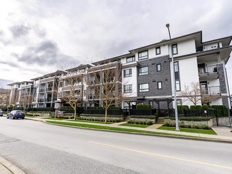 309-22087 49 Avenue, Langley, BC, V3A 0K4 - 2