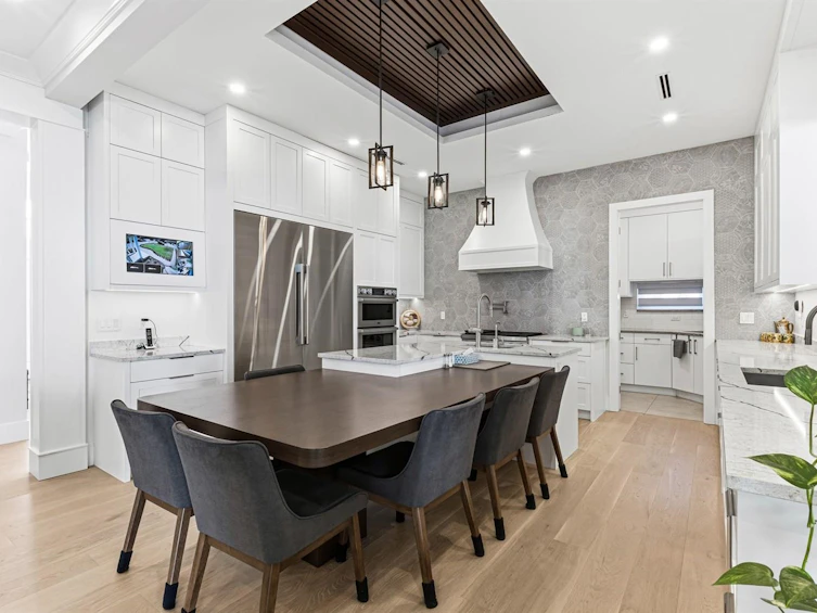 6460 Mckenzie Drive, Delta, BC, V4E 1N9 - 9