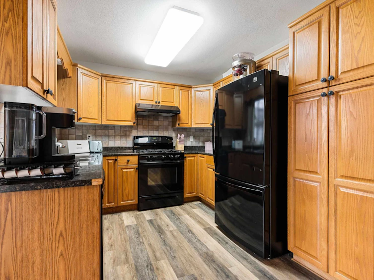 5642 Thornhill Street, Chilliwack, BC, V2R 3Y7 - 4