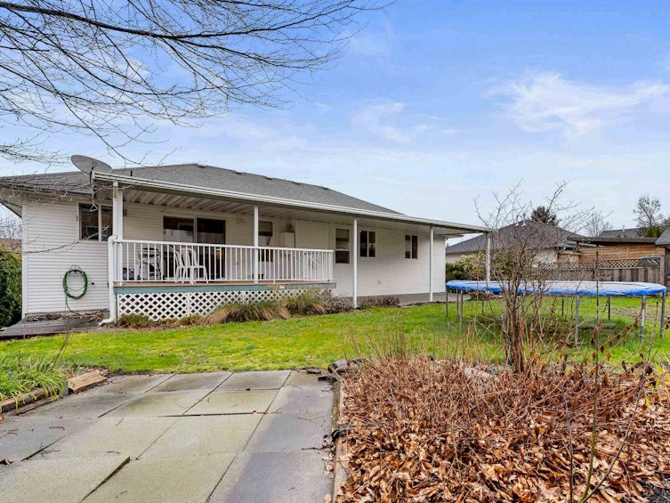 5642 Thornhill Street, Chilliwack, BC, V2R 3Y7 - 40