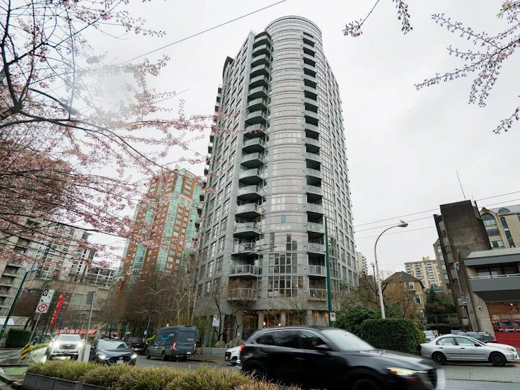 706-1050 Smithe Street, Vancouver, BC, V6E 4T4 - 13