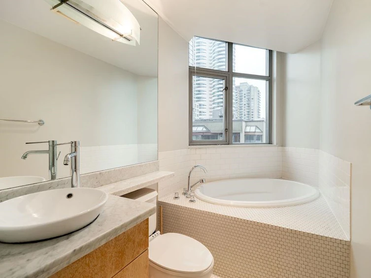 706-1050 Smithe Street, Vancouver, BC, V6E 4T4 - 9