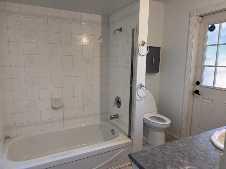 13481 Hilton Road, Surrey, BC, V3R 5J3 - 7