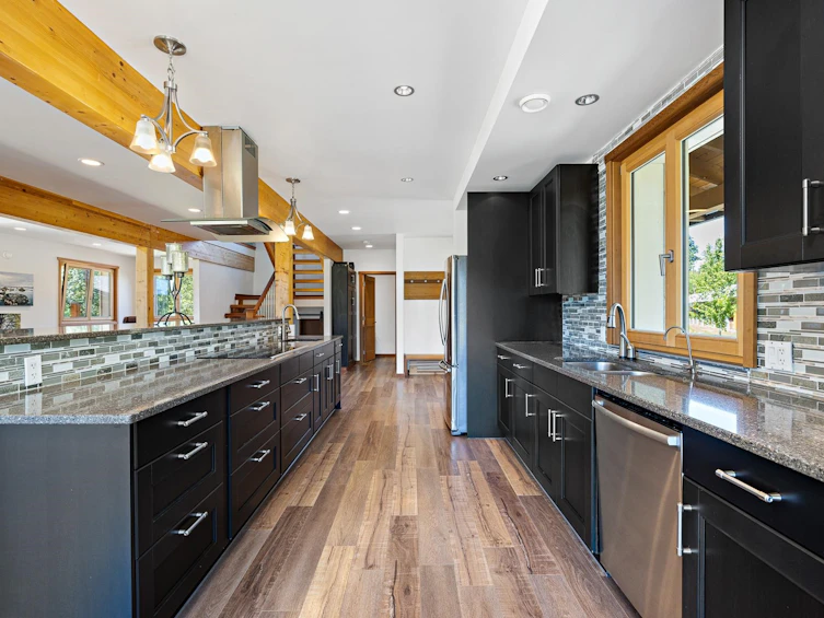 1061 216 Street, Langley, BC, V2Z 1R3 - 7