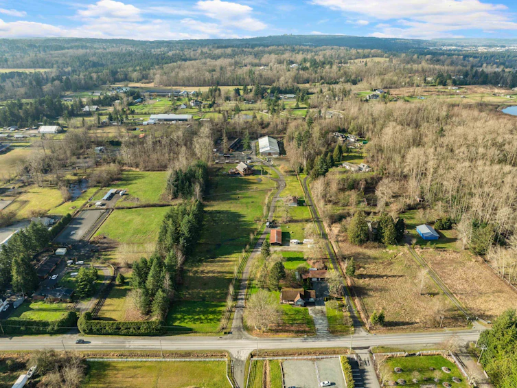 1061 216 Street, Langley, BC, V2Z 1R3 - 40