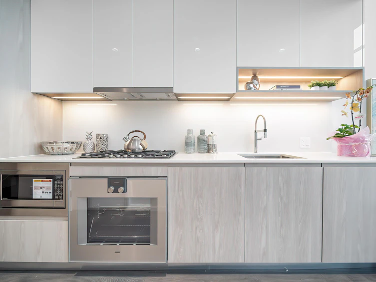 1319-6500 Minoru Boulevard, Richmond, BC, V6Y 0N2 - 13