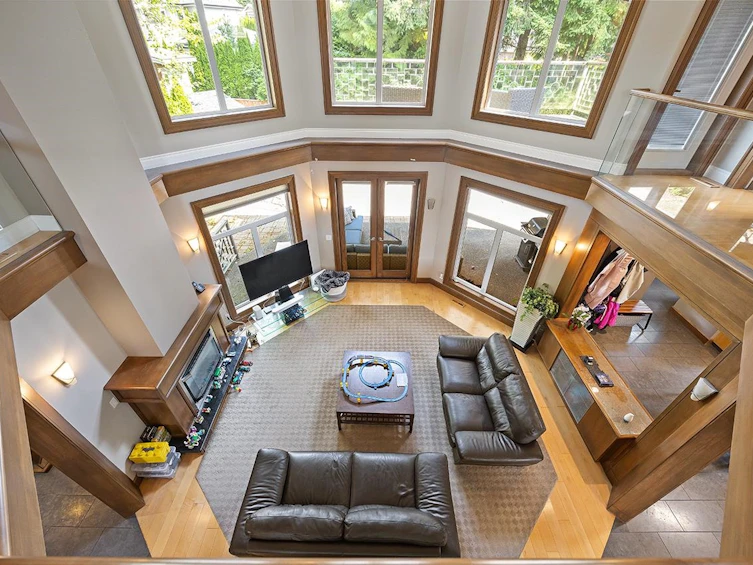 3582 Edgemont Boulevard, North Vancouver, BC, V7R 2P7 - 3