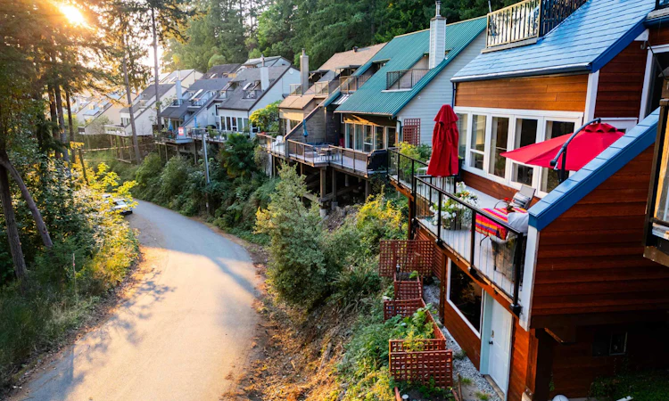 28-5471 Secret Cove Road