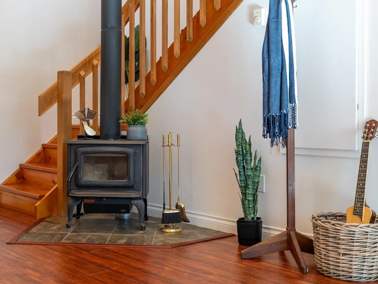 9868 Castle Road, Pender Island, BC, V0N 2M3 - 8