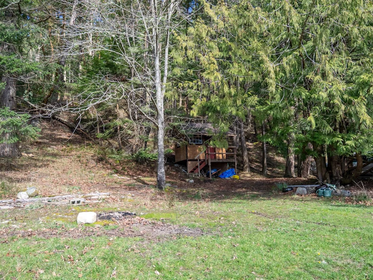 9868 Castle Road, Pender Island, BC, V0N 2M3 - 35
