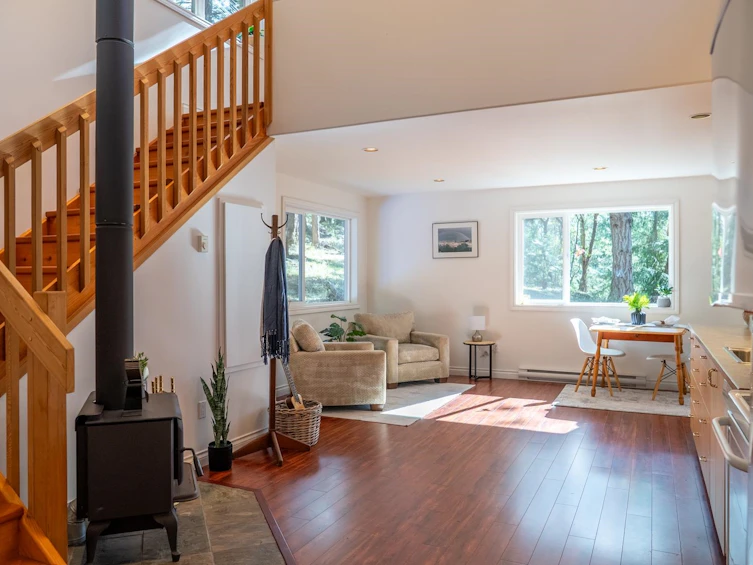 9868 Castle Road, Pender Island, BC, V0N 2M3 - 4