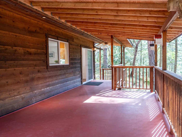 9868 Castle Road, Pender Island, BC, V0N 2M3 - 22