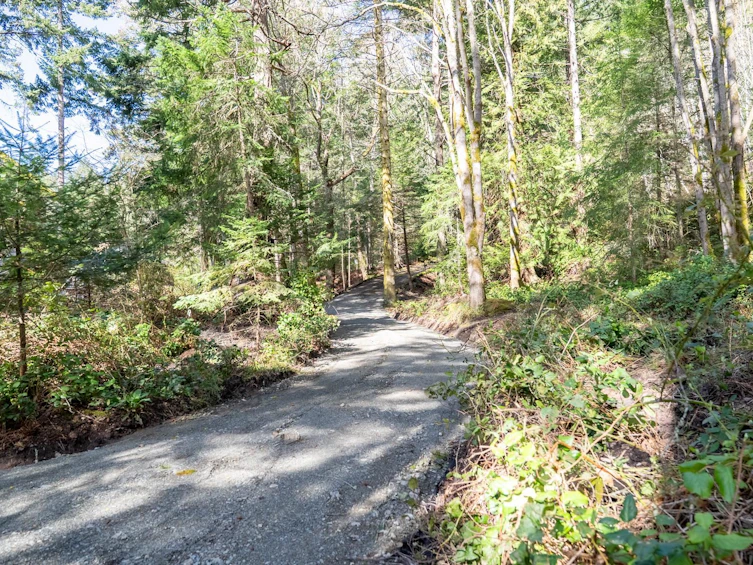 9868 Castle Road, Pender Island, BC, V0N 2M3 - 32