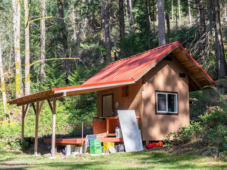 9868 Castle Road, Pender Island, BC, V0N 2M3 - 27