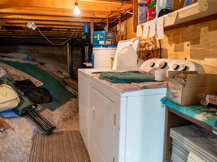 9868 Castle Road, Pender Island, BC, V0N 2M3 - 26