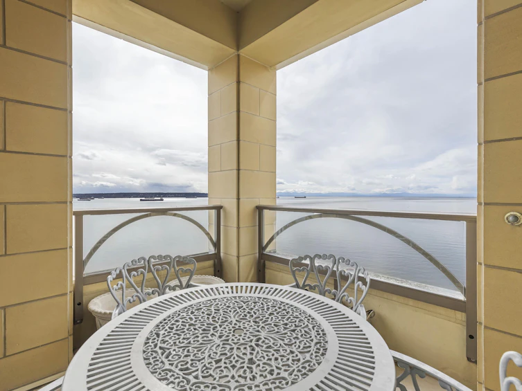 1201-2288 Bellevue Avenue, West Vancouver, BC, V7V 1C6 - 17