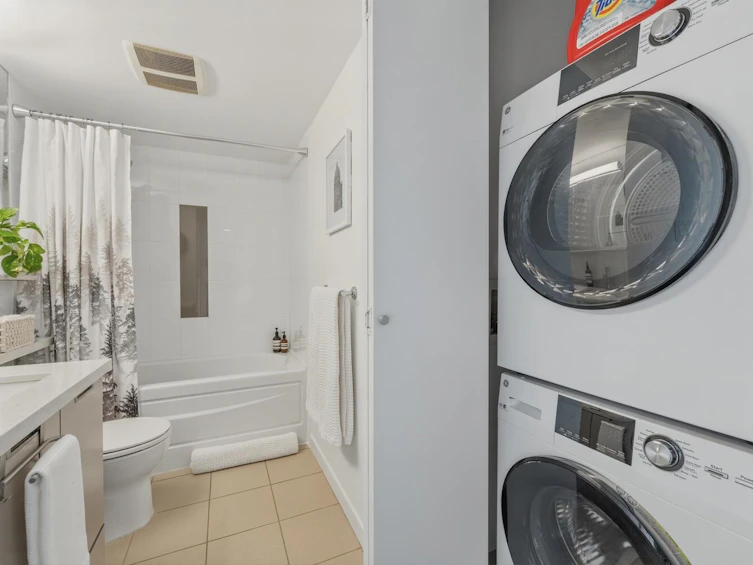 1707-1082 Seymour Street, Vancouver, BC, V6B 1X9 - 17