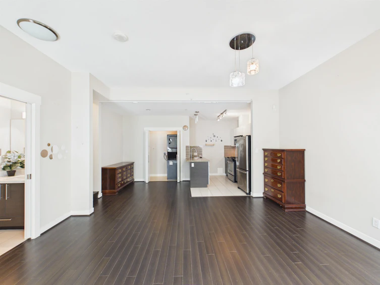 3-6733 Buswell Street, Richmond, BC, V6Y 0E3