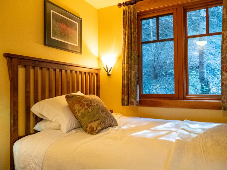 8807 Ainslie Point Road, Pender Island, BC, V0N 2M3 - 31