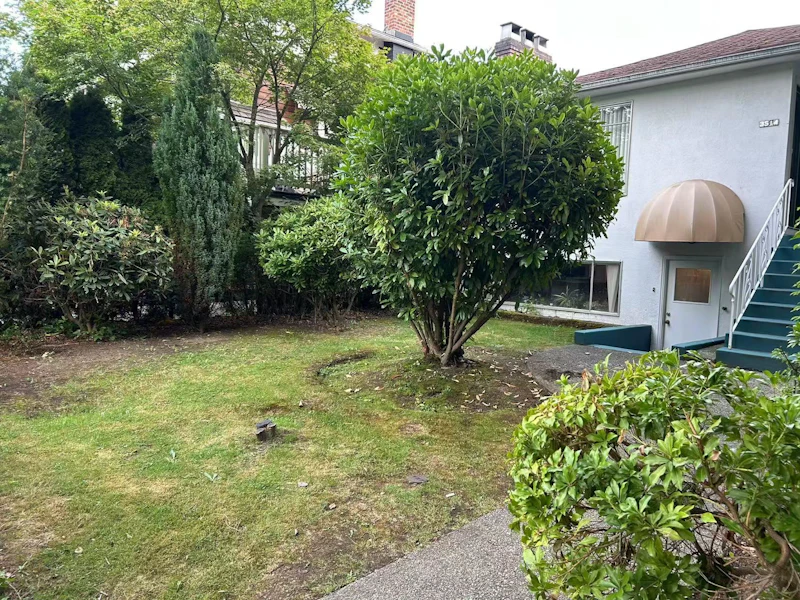 3514 W 8th Avenue, Vancouver BC V6R 1Y7