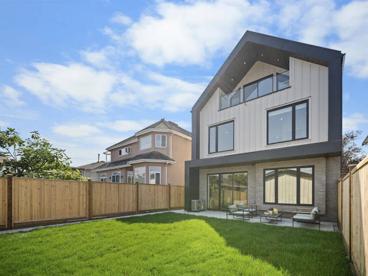 2-3563 E 25th Avenue, Vancouver, BC, V5R 1K3 - 23