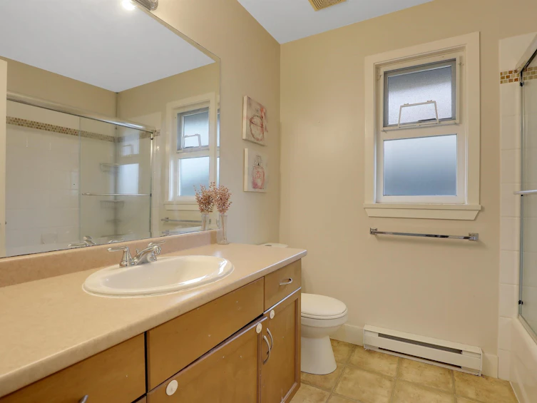 16515 60 Avenue, Surrey, BC, V3S 1S7 - 34