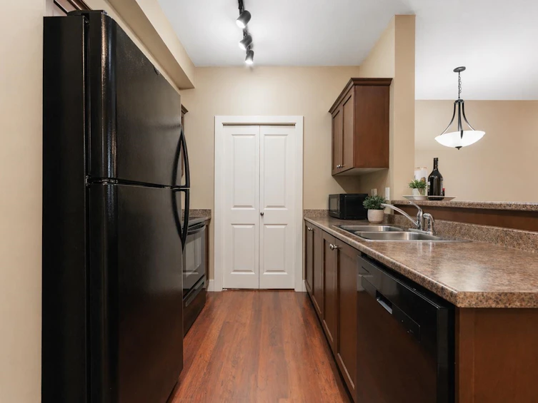 102-9000 Birch Street, Chilliwack, BC, V2P 8G2 - 7