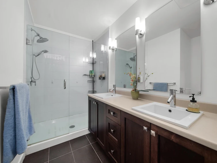 204-2238 Whatcom Road, Abbotsford, BC, V3G 0E6 - 16