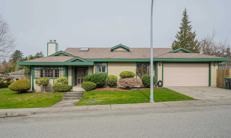 10523 Fraserglen Drive