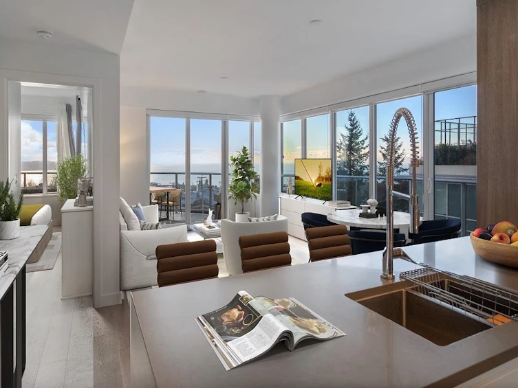 408-1441 Johnston Road, Surrey, BC, V4B 3Z4