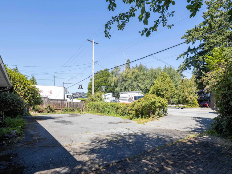 6580 Williams Road, Richmond, BC, V7E 1K5 - 4