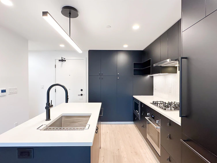 204-1680 E 12th Avenue, Vancouver, BC, V5N 2A3 - 6