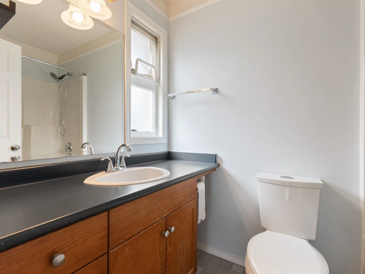 574 Park Street, Hope, BC, V0X 1L0 - 33