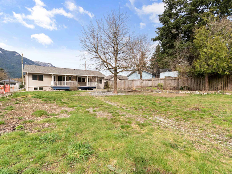 574 Park Street, Hope, BC, V0X 1L0 - 37