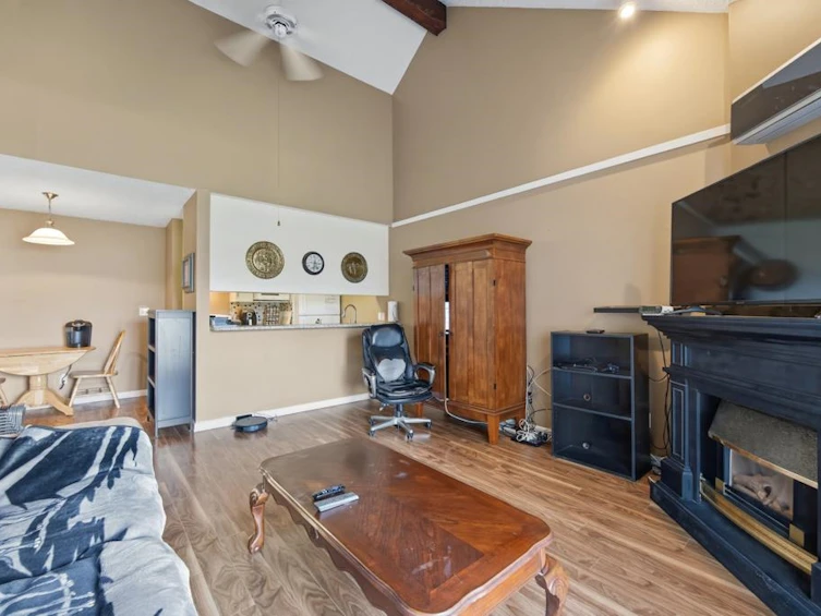 203-45875 Cheam Avenue, Chilliwack, BC, V2P 1N7 - 12