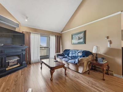 203-45875 Cheam Avenue - 4