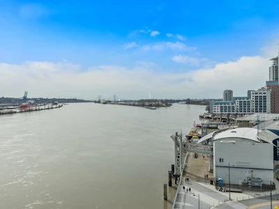 608-680 Quayside Drive - 3