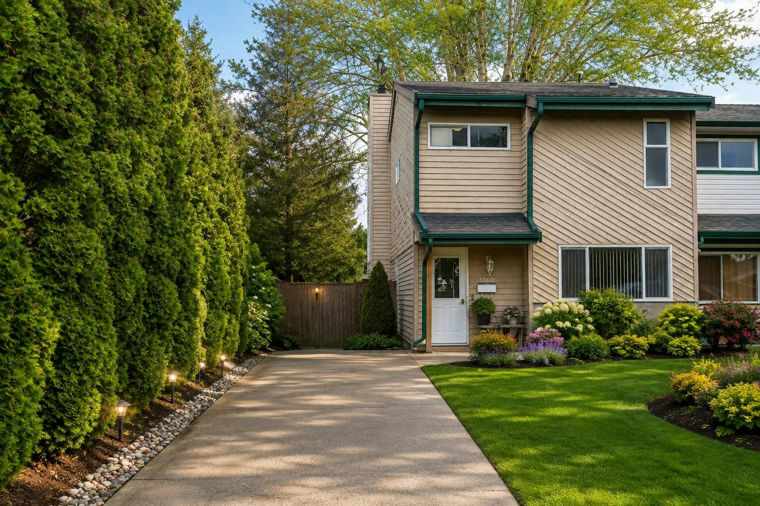 5350 199 Street, Langley, BC, V3A 6T8