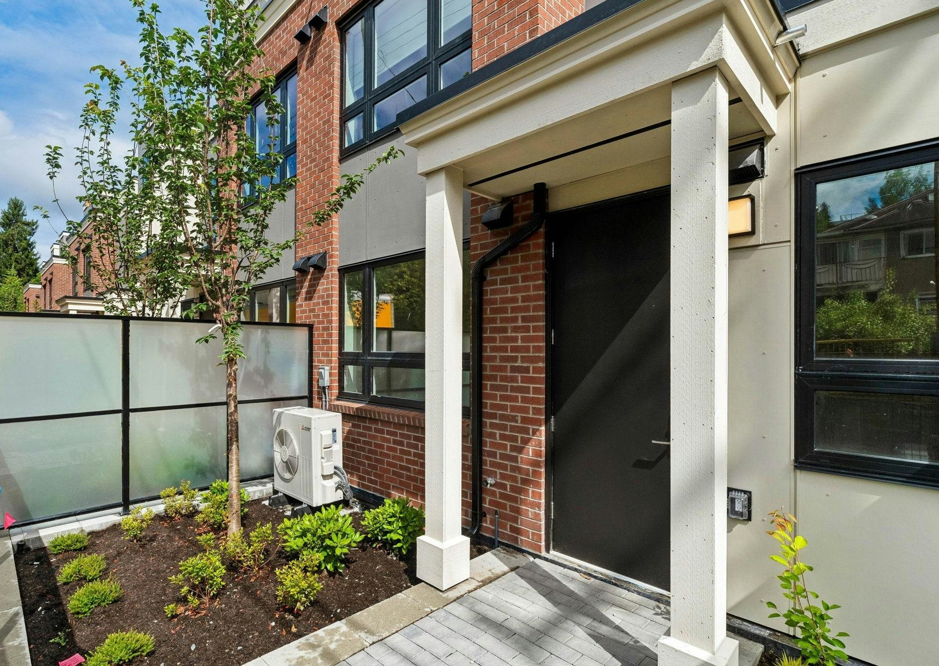 122-578 W 24 Avenue, Vancouver, BC, V5Z 2B4