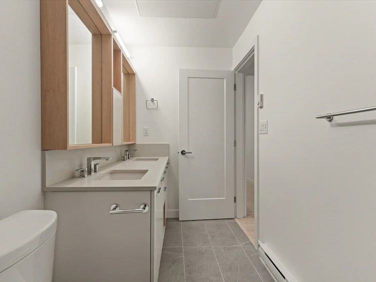 117-13777 75a Avenue, Surrey, BC, V3W 3W4 - 27