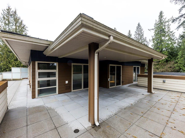 PH1-2832 Capilano Road, North Vancouver, BC, V7R 4H5 - 28