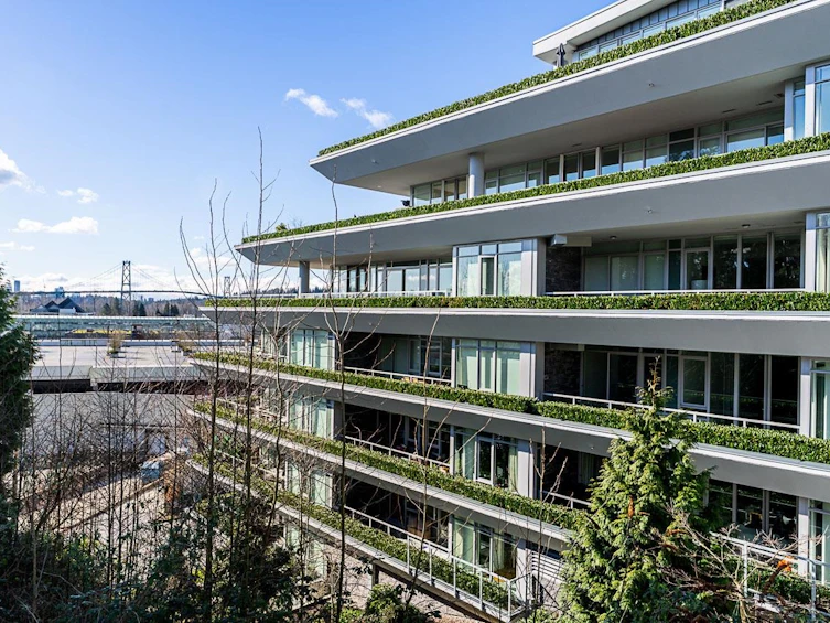 401-768 Arthur Erickson Place, West Vancouver, BC, V7T 0B6 - 2