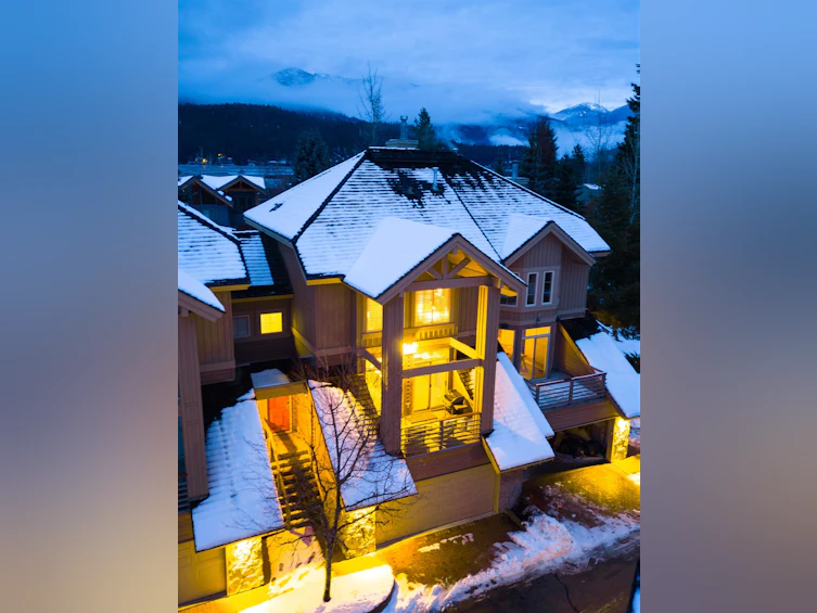 18-8030 Nicklaus North Boulevard, Whistler, BC, V8E 1J7 - 25