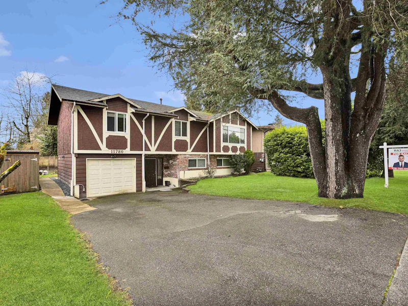 11780 85a Avenue, Delta BC V4C 2V6