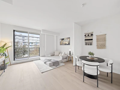 307-5212 Cambie Street - 4